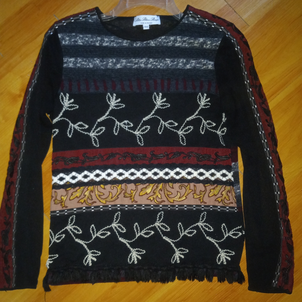 Bleu BlancBlack and Red Embroidered Top